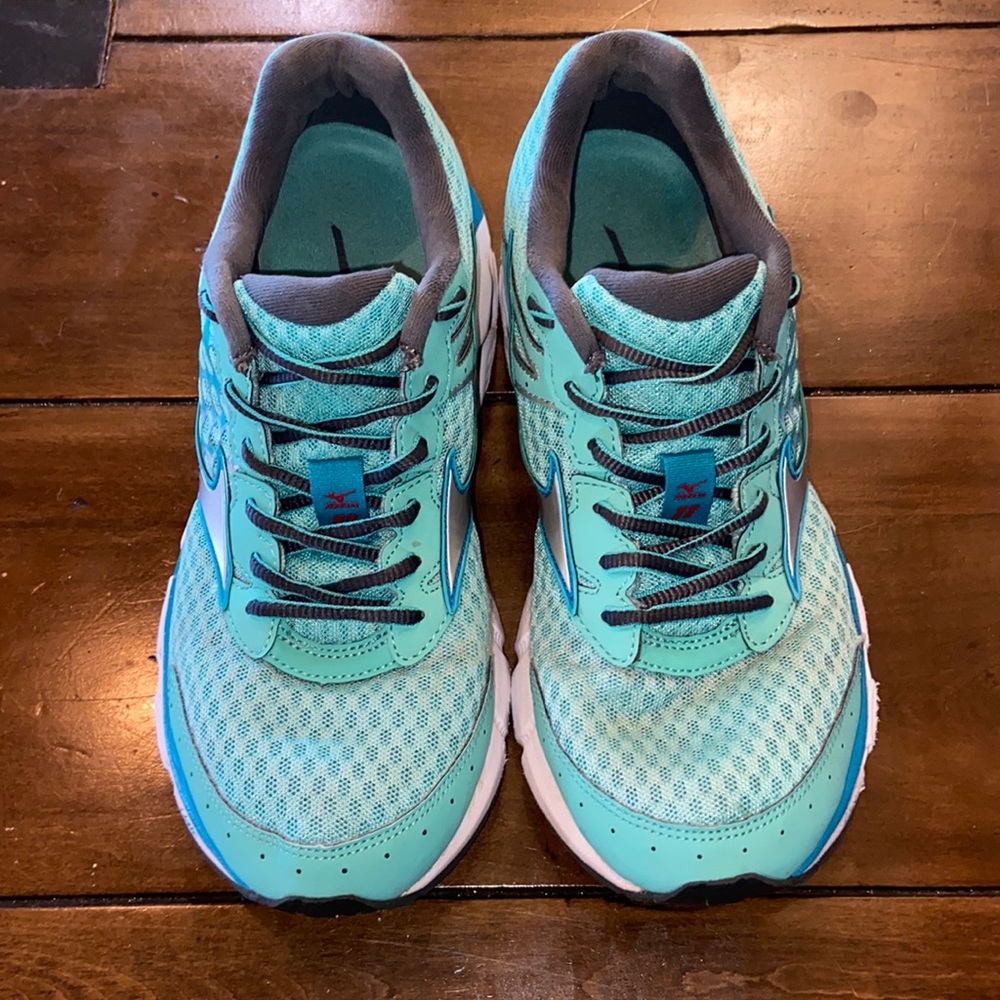 Mizuno Wave Inspire Woman’s running shoe - size 9
